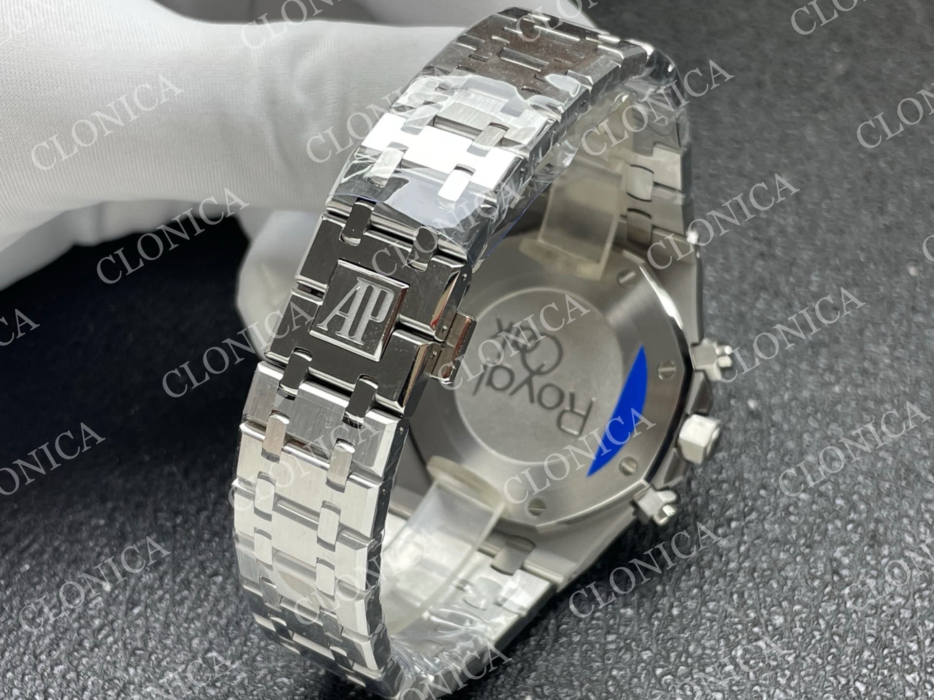 ROYAL OAK CHRONO 26331 SS BLUE DIAL SILVER SUBDIAL ON SS BRACELET A2385 — view 5