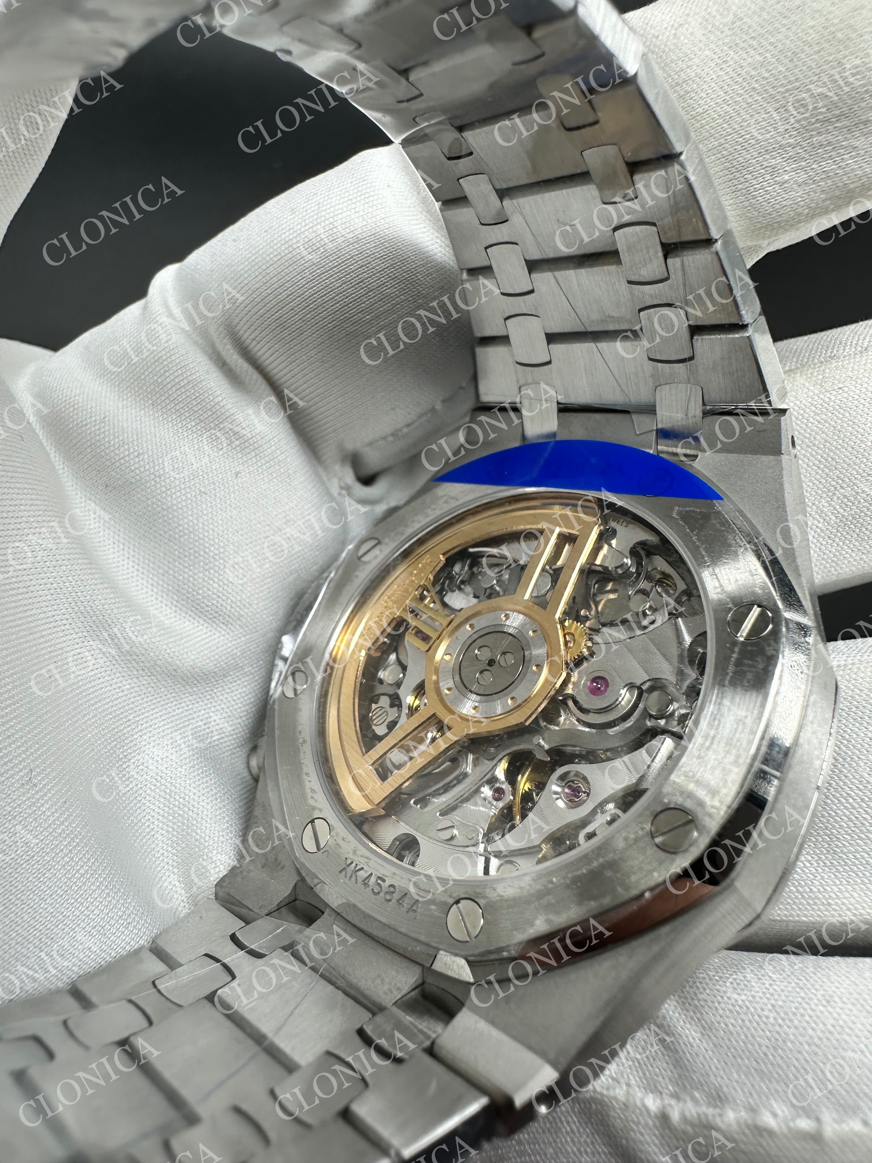 ROYAL OAK CHRONO 26240 SS BLUE DIAL ON SS BRACELET SA4401 SUPER CLONE — view 6