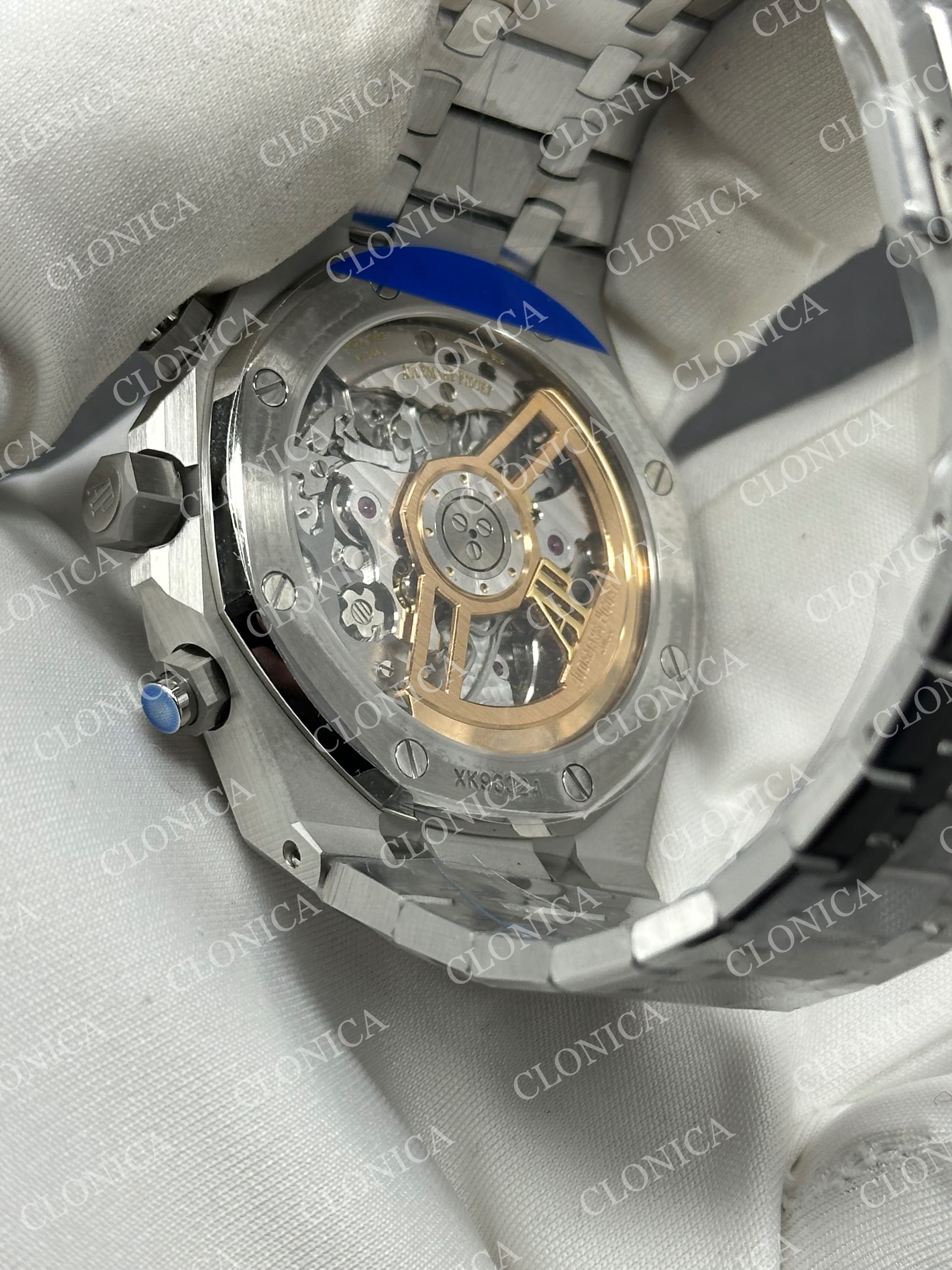 ROYAL OAK CHRONO 26240 SS WHITE DIAL ON SS BRACELET SA4401 SUPER CLONE — view 5