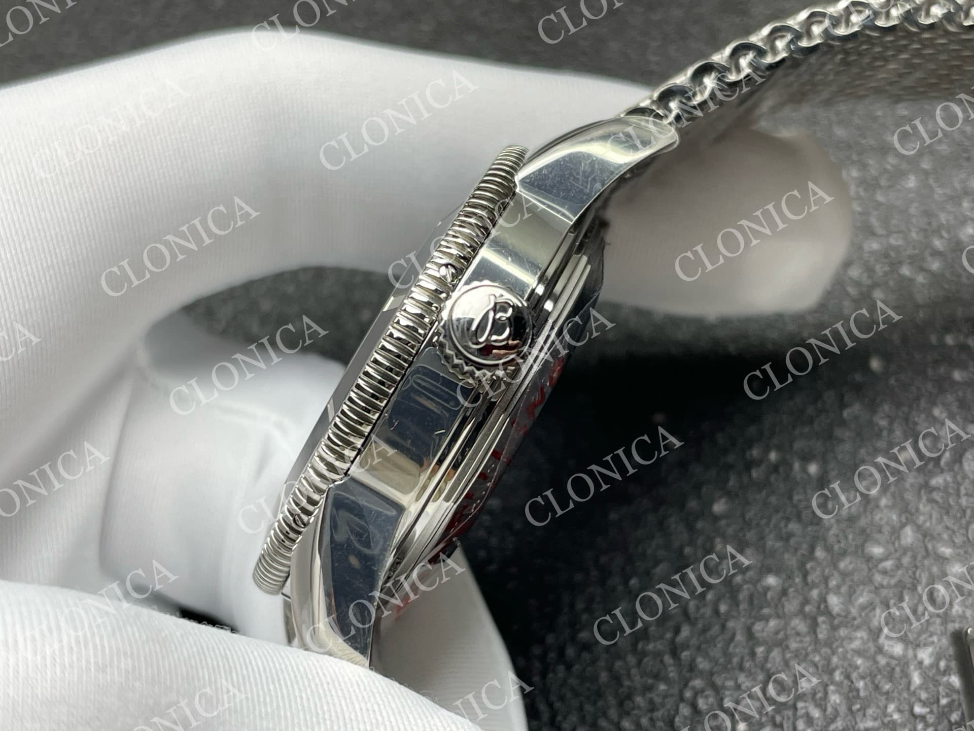 SUPEROCEAN 42MM AB2010 SS BLUE DIAL BLUE CERAMIC BEZEL ON SS BRACELET A2824 — view 7