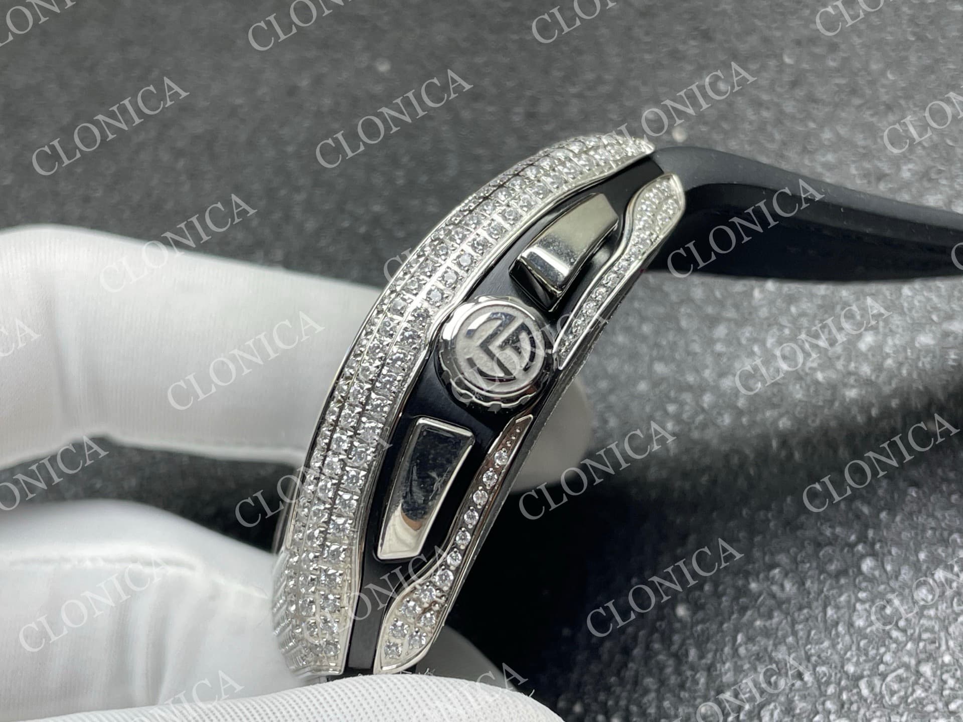 VANGUARD V45 CHRONO BRUSHED SS PAVE CRYSTALS DIAMOND DIAL — view 7