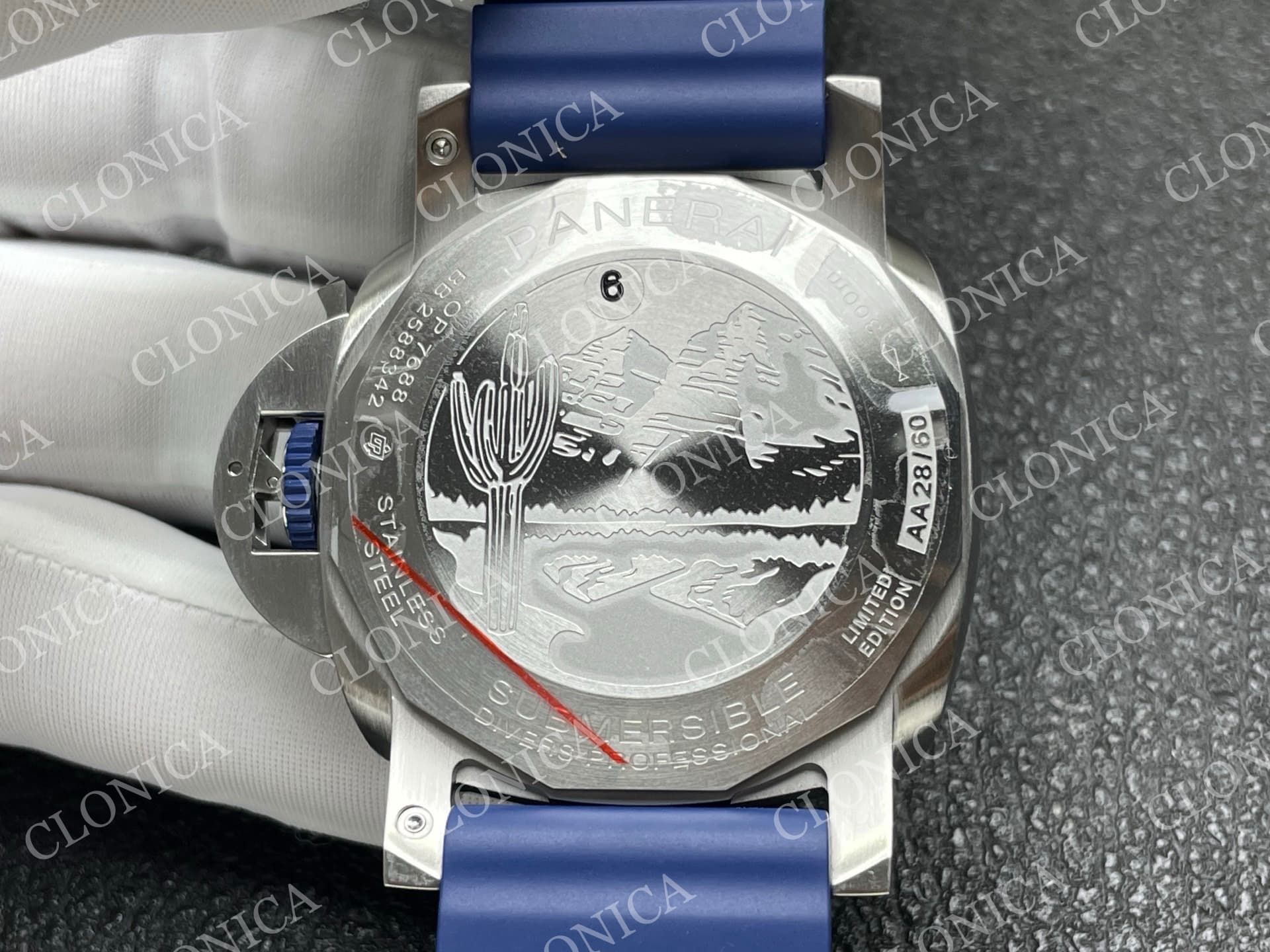 PAM1696 44MM SUBMERSIBLE WHITE DIAL ON BLUE RUBBER STRAP P.900 SUPER CLONE — view 8