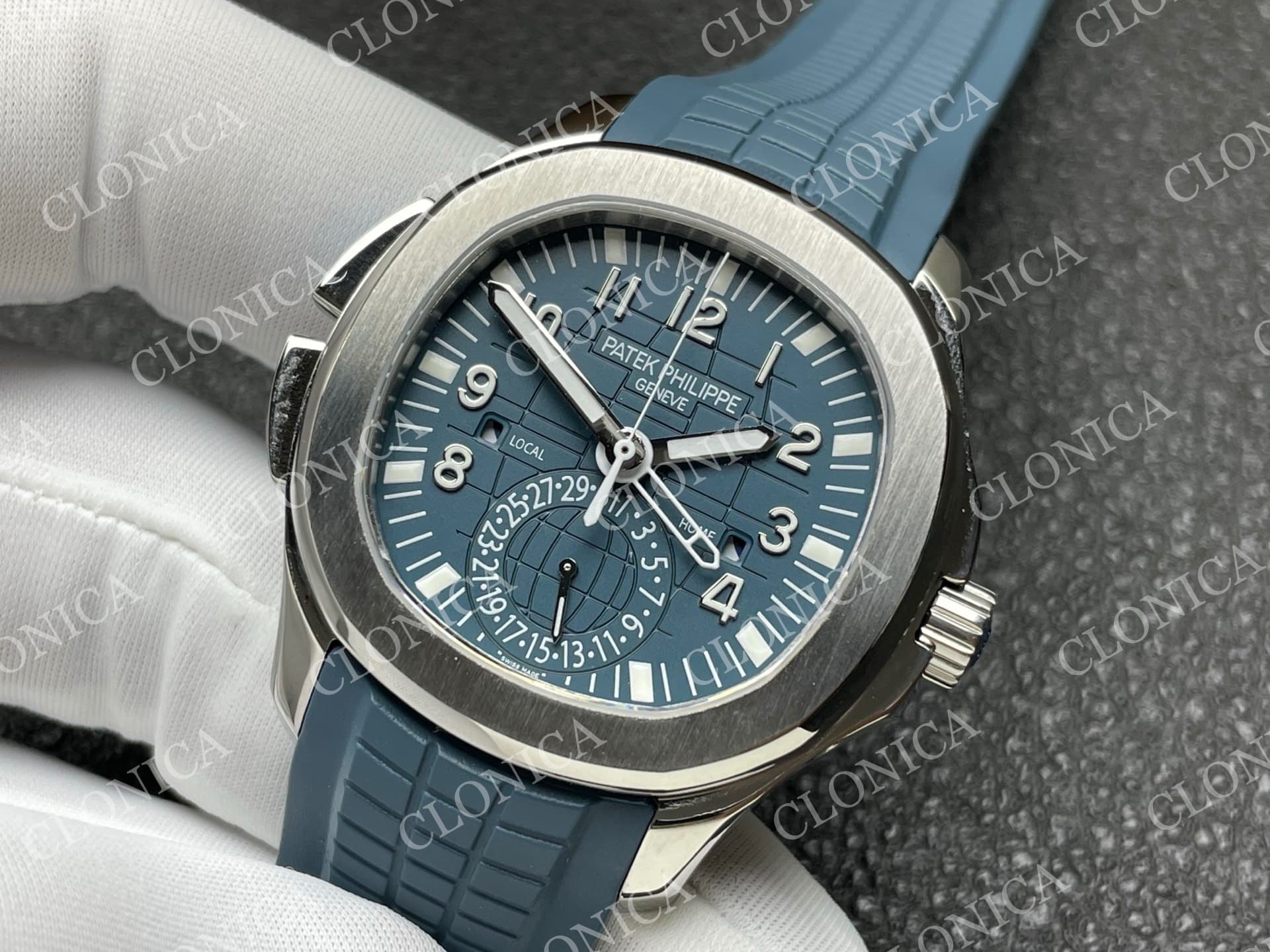AQUANAUT 5164G SS BLUE DIAL ON BLUE RUBBER — view 4