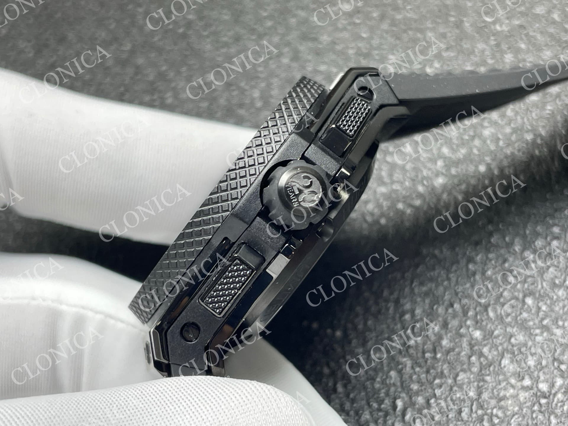 Hublot Big Bang Black Magic 44mm — view 7