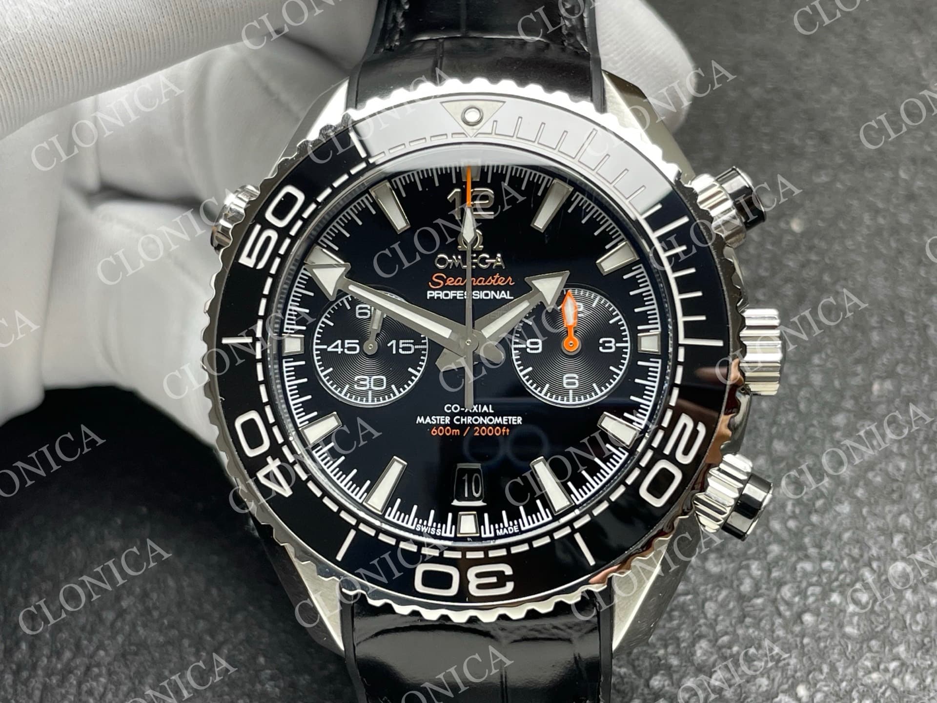 PLANET OCEAN MASTER CHRONOMETER BLACK CERAMIC BEZEL BLACK DIAL — view 3
