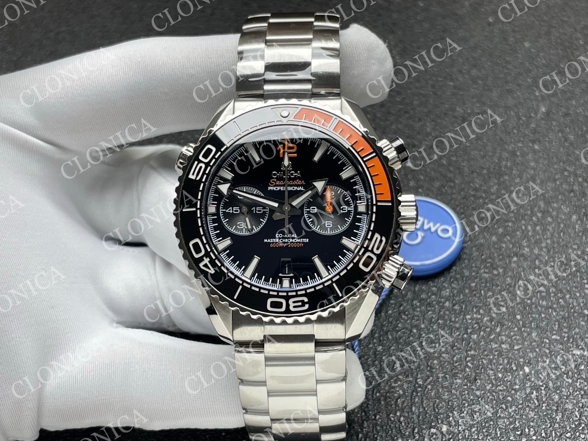 PLANET OCEAN MASTER CHRONOMETER BLACK CERAMIC BEZEL BLACK DIAL — view 1