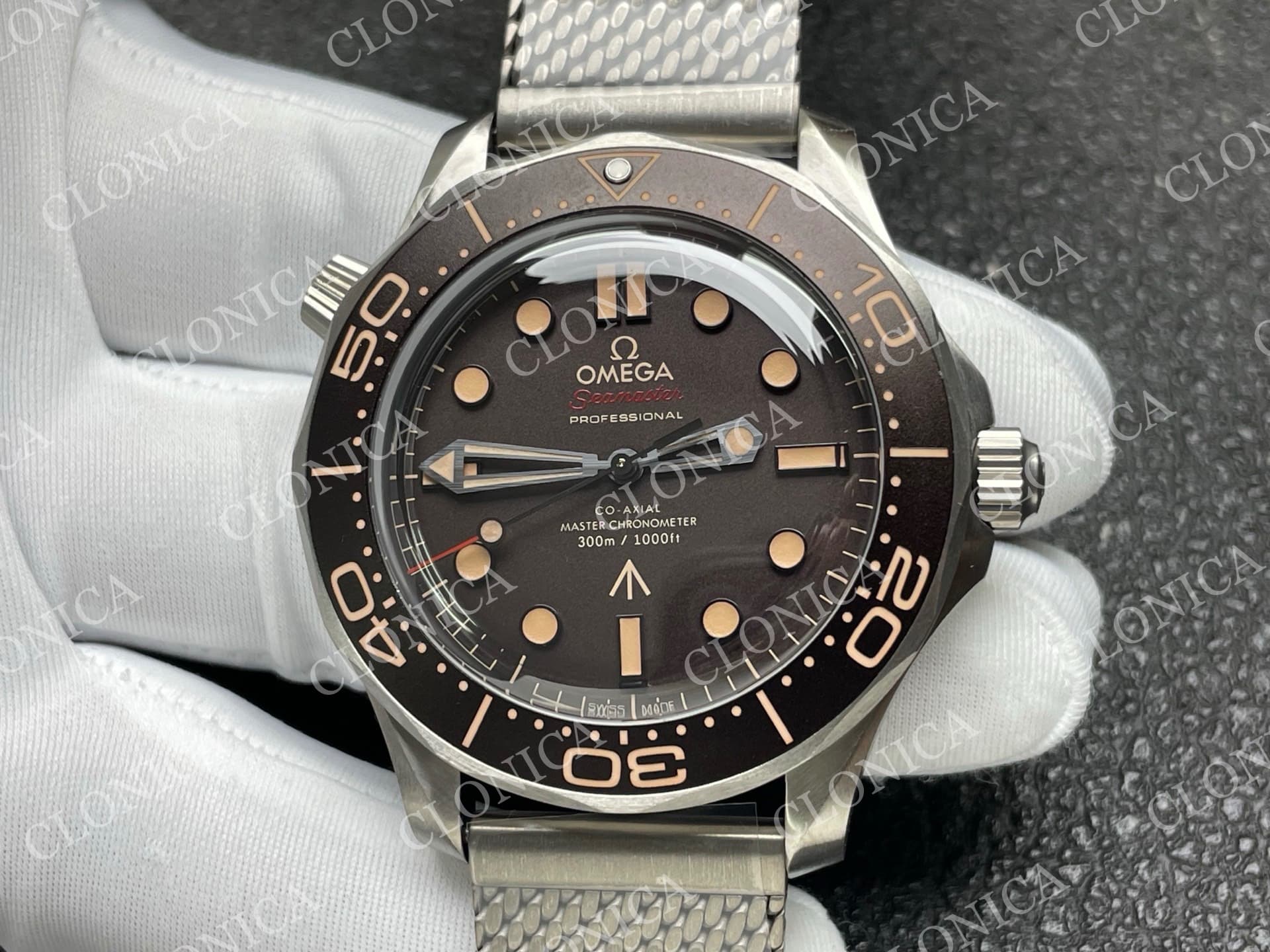 SEAMASTER 300 "NO TIME TO DIE" TITANIUM 1:1 ON TITANIUM MESH BRACELET — view 3