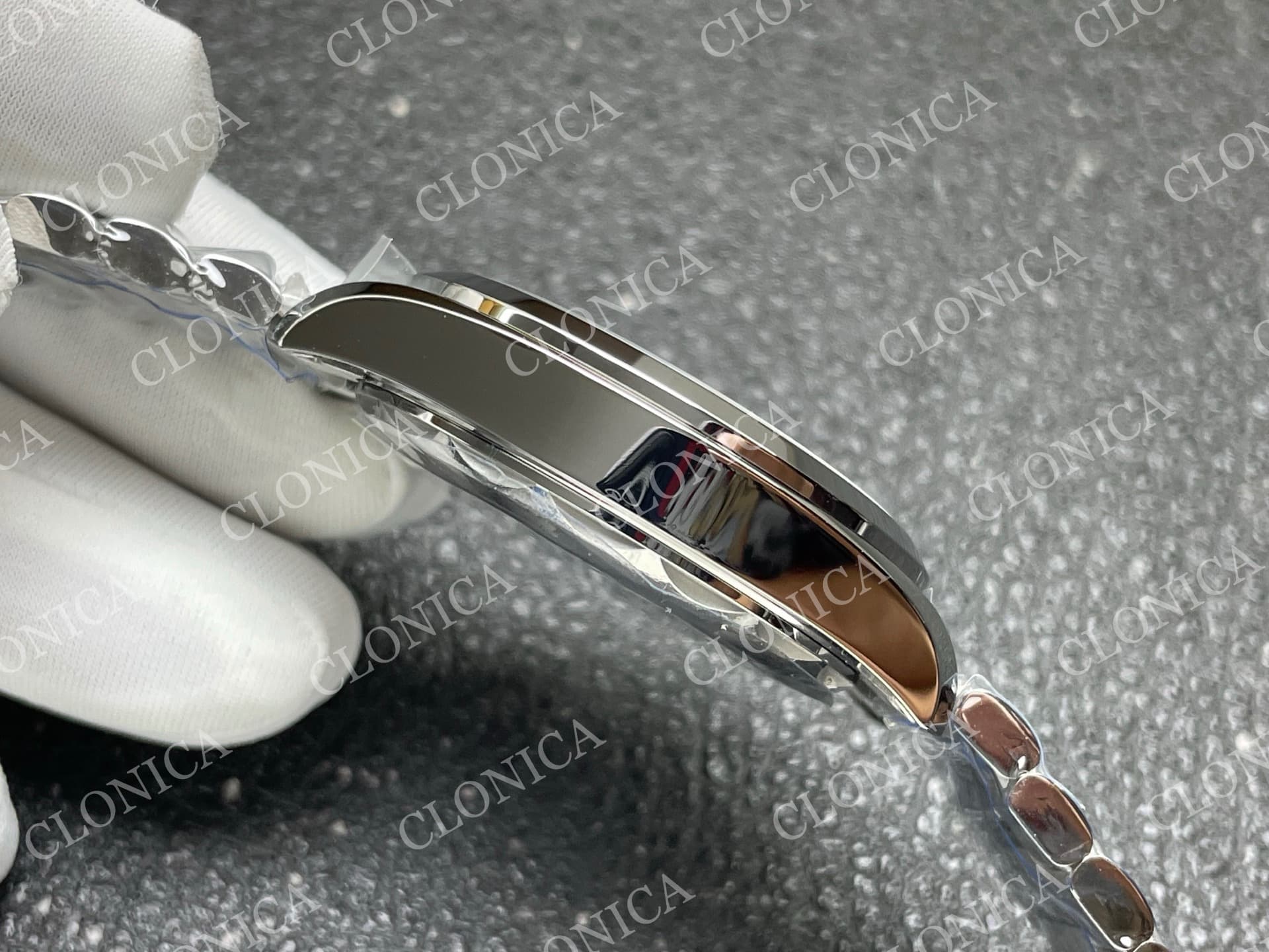 AQUA TERRA 150M MASTER 38MM SS BLACK DIAL — view 9