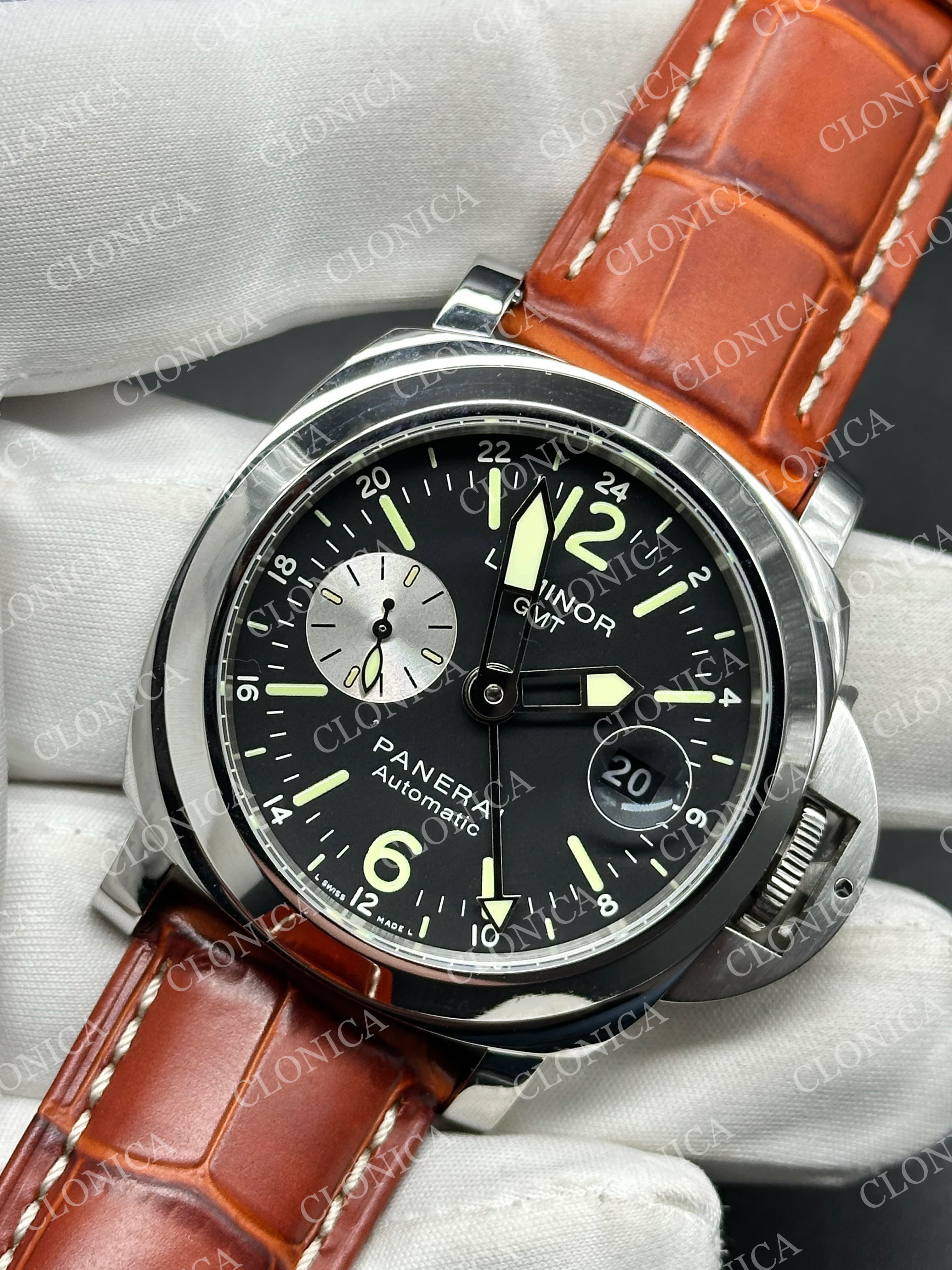 PAM088 1:1 GREEN DIAL ON BROWN LEATHER STRAP P.9010 CLONE — view 3