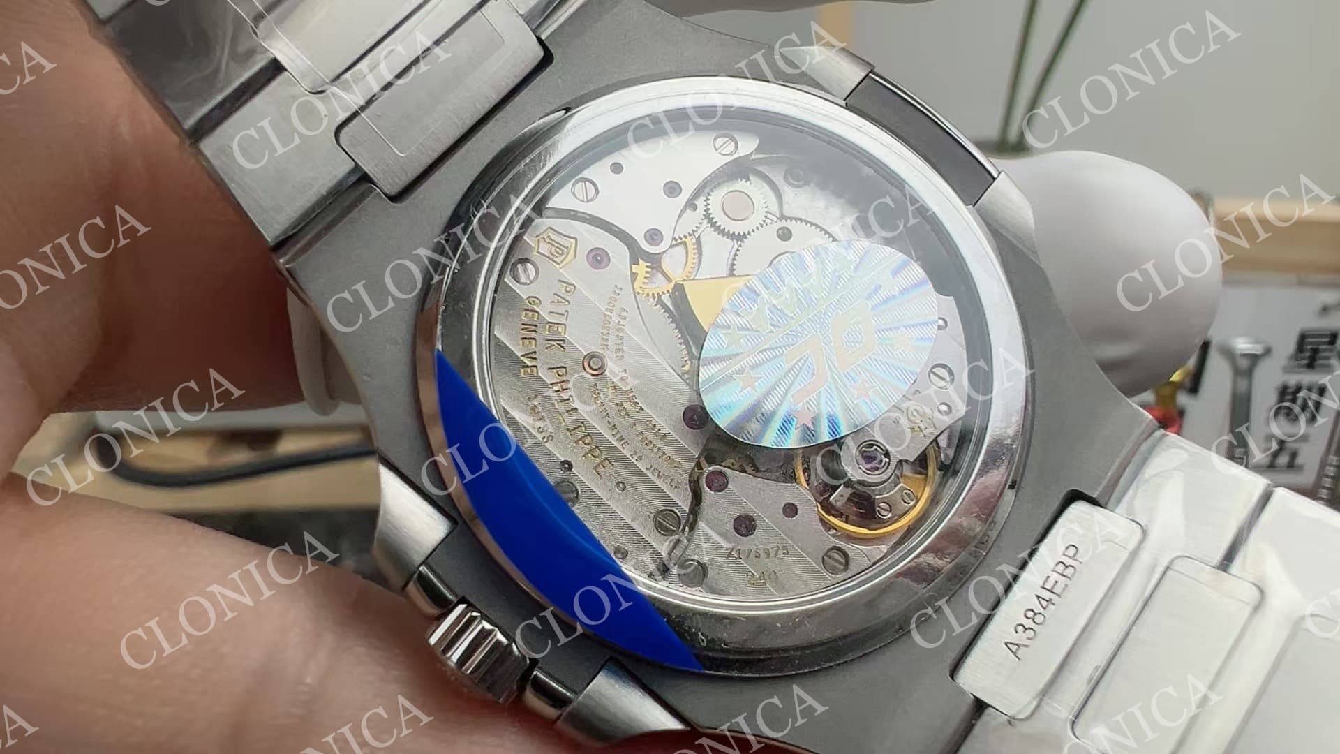 NAUTILUS 5712-1A SS BLUE DIAL ON SS BRACELET PPF240 — view 6