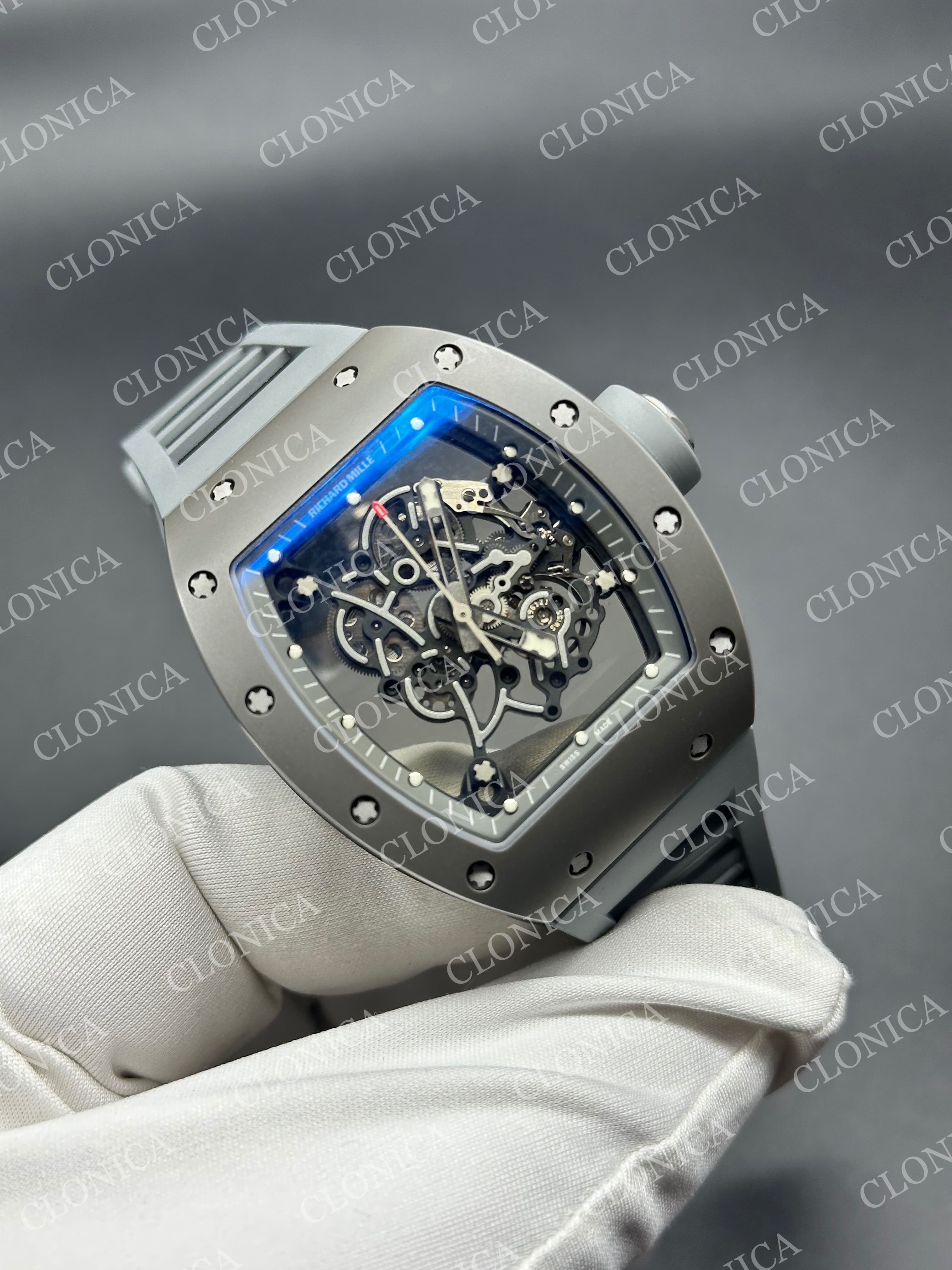 RM055 WHITE CERAMIC BLACK INNER BEZEL ON GREYRUBBER STRAP RMUL2 — view 3