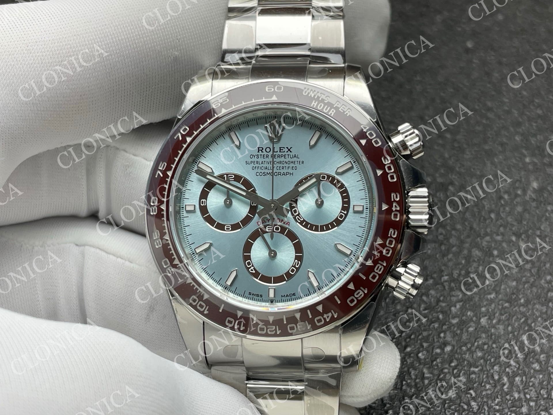 DAYTONA 126506 GAIN WEIGHT ICE BLUE DIAL STICK MARKERS ON BRACELET — view 3