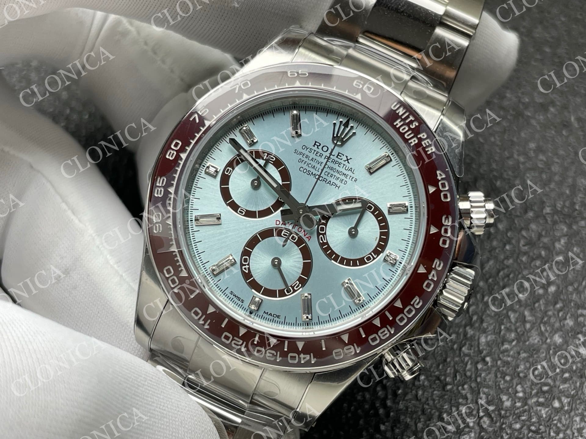 DAYTONA 126506 GAIN WEIGHT ICE BLUE DIAL STICK MARKERS ON BRACELET — view 4