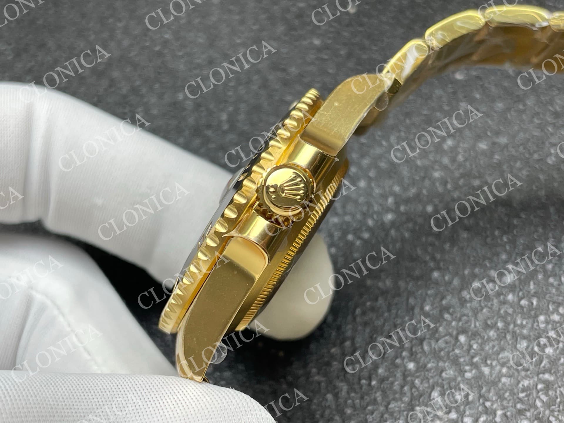 SUBMARINER 116610 40MM BLACK CERAMIC 904L YG BLACK DIAL — view 7