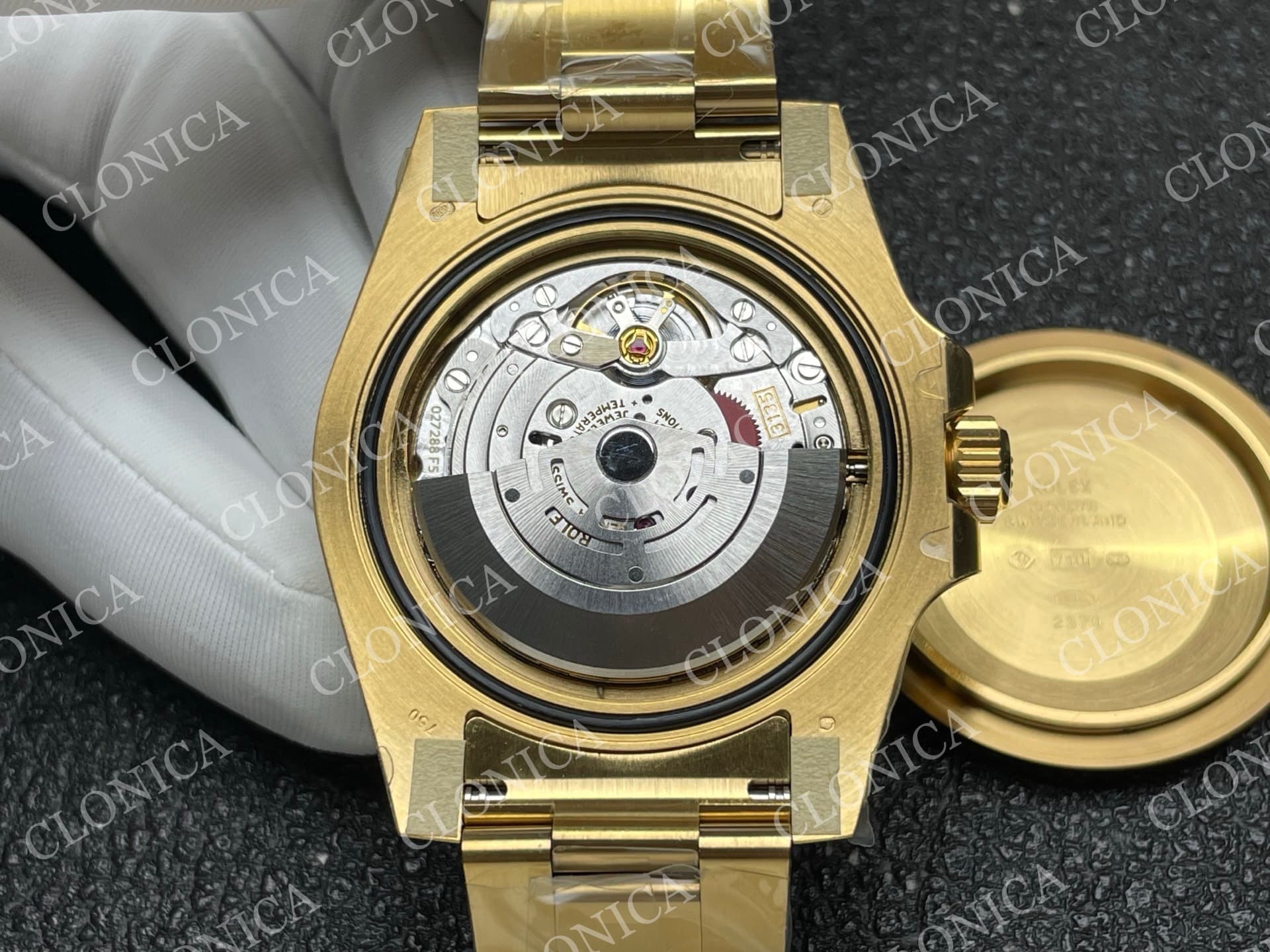 SUBMARINER 116610 40MM BLACK CERAMIC 904L YG BLACK DIAL — view 8