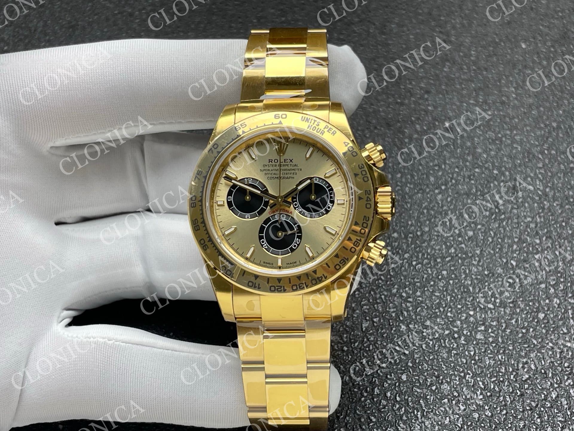 DAYTONA 126505 YG YELLOW/BLACK STICK DIAL ON YG BRACLET DD4131 (WEIGHTED) — view 1