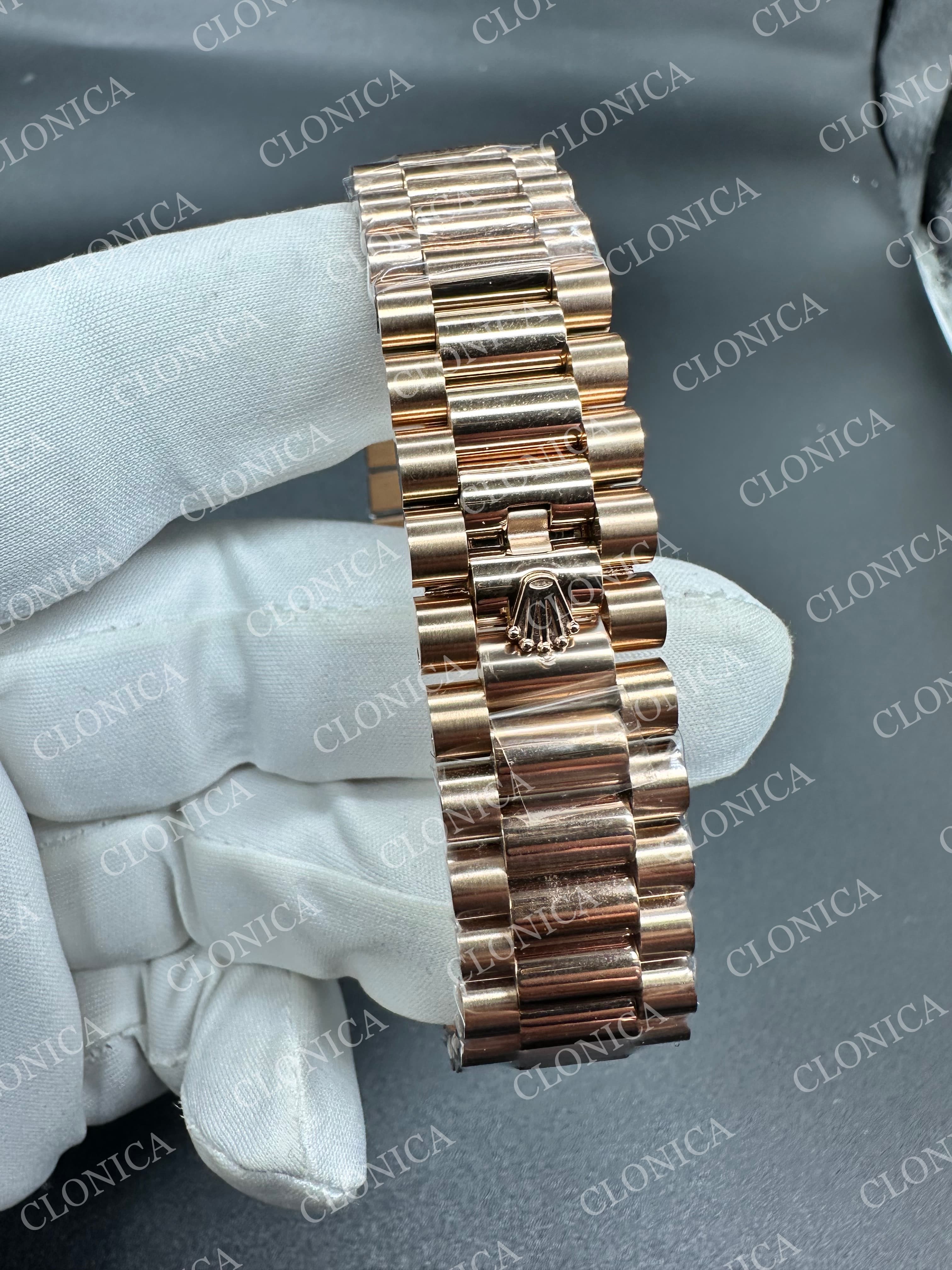 DAY DATE 128235 GAIN WEIGHT RG BLACK OMBRE DIAL ROMAN MARKERS ON RG PRESIDENT BRACELET — view 6