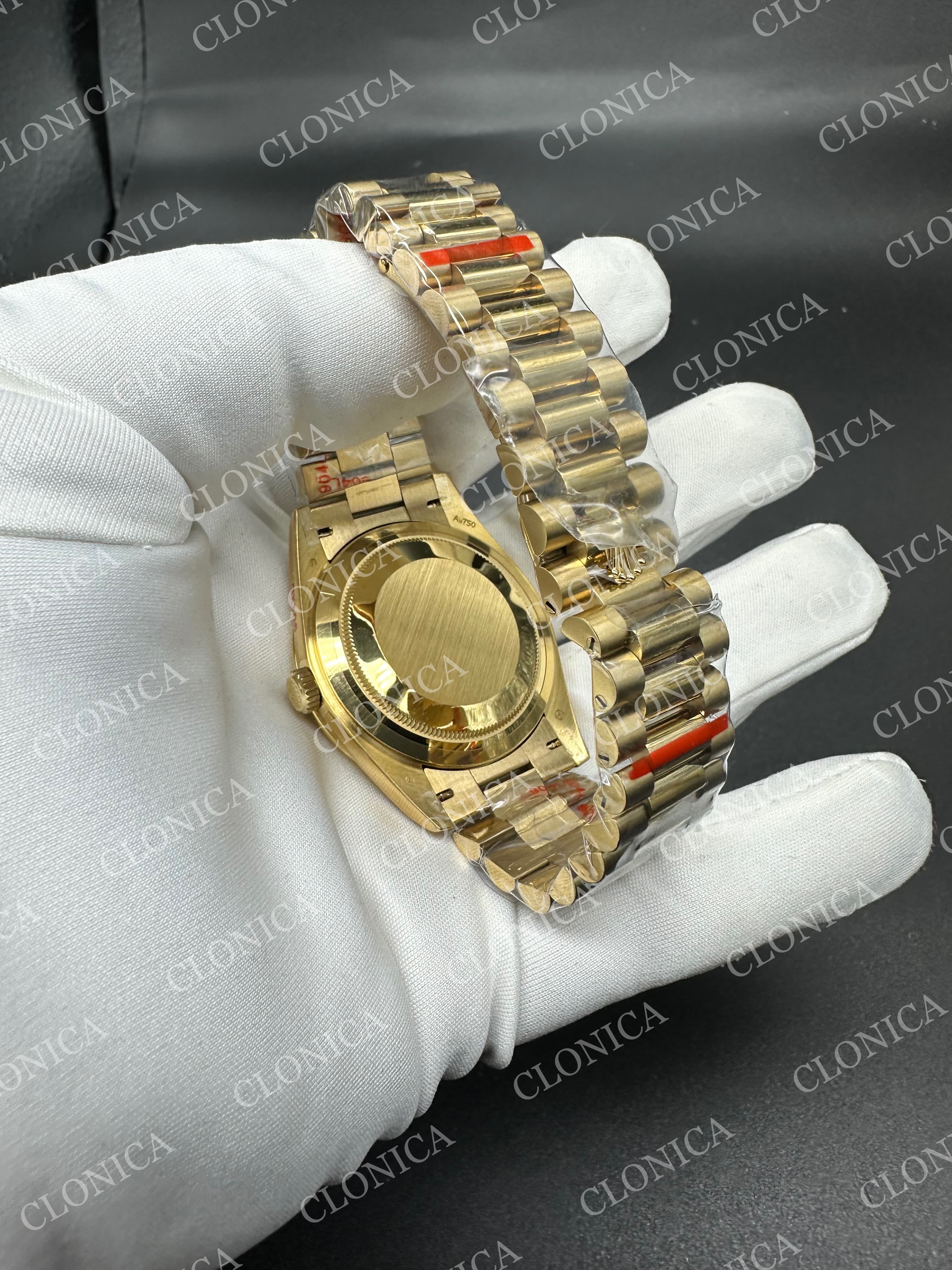 DAY DATE 228238 40MM GAIN WEIGHT SILVER DIAL ROMAN MARKER ON YG PRESIDENT BRACELET — view 6