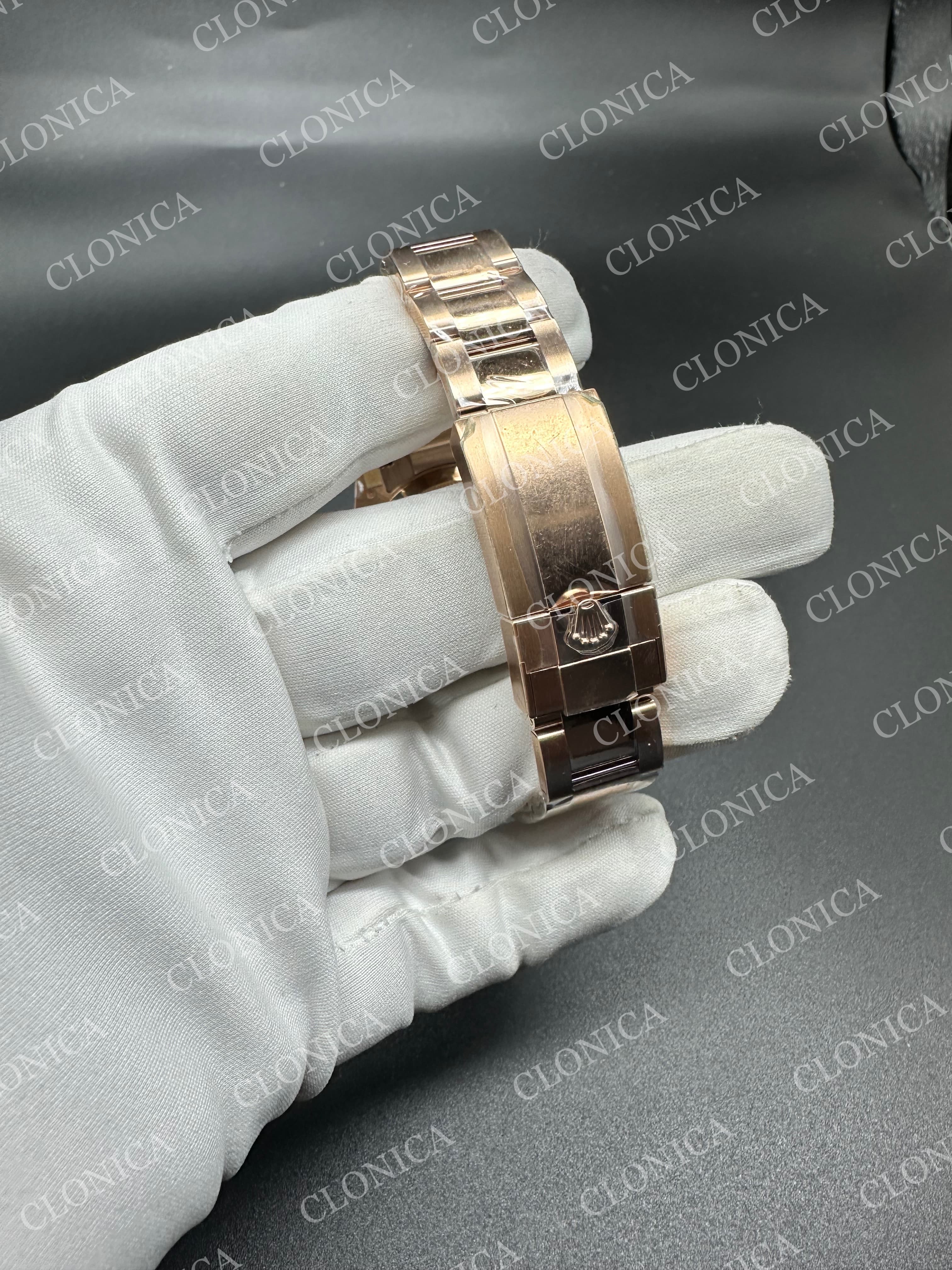 GMT MASTER II 126711 CHNR 904L RG BLACK DIAL ON SS/RG BRACELET DD3285 — view 6