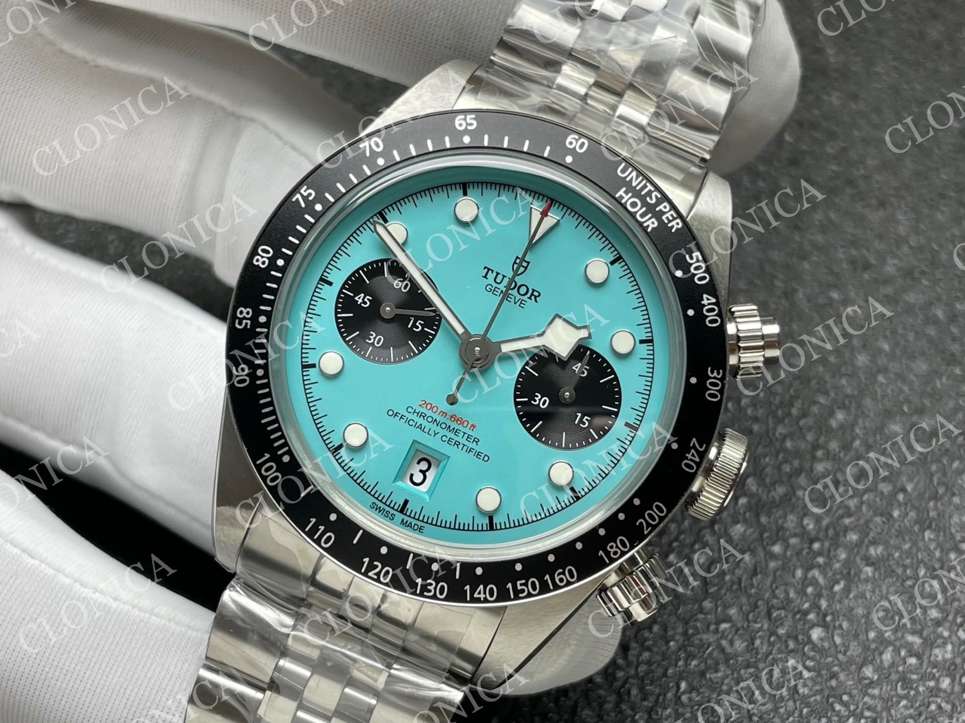 BLACK BAY CHRONO SS TIFFANY BLUE DIAL ON SS BRACELET A7750 — view 4